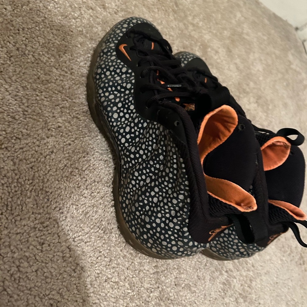 foamposite safari